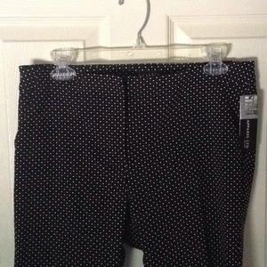 Soho Apparel LTD Square Print Capris